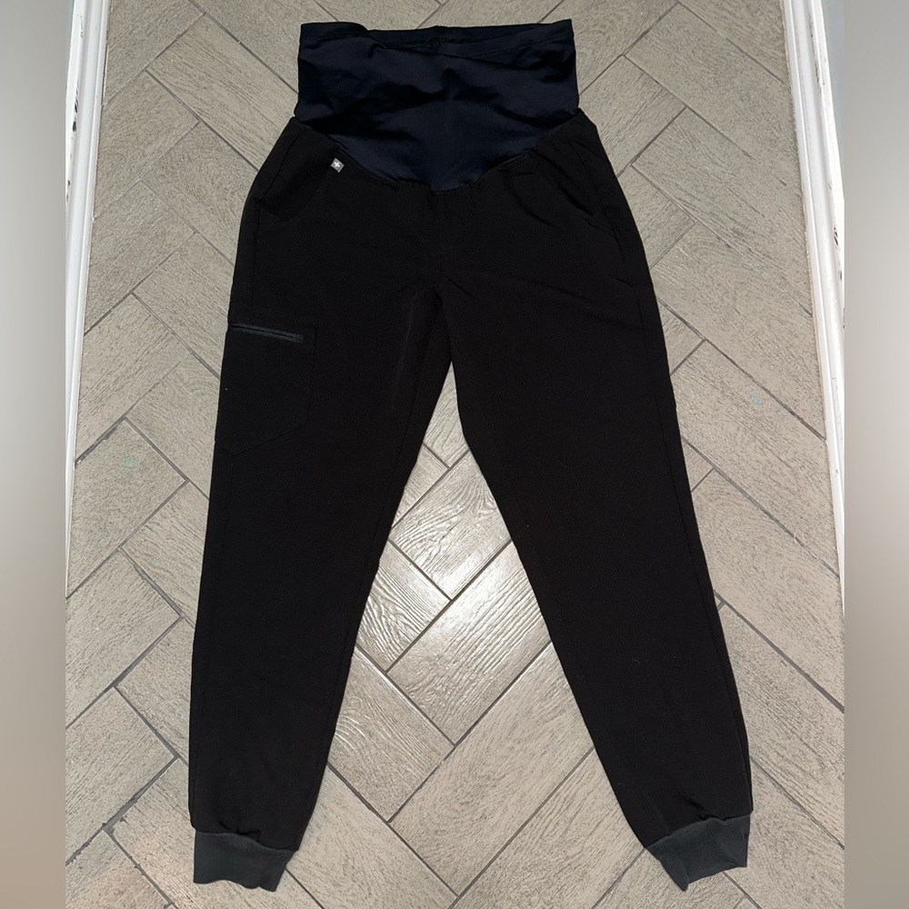 Figs Maternity Jogger
